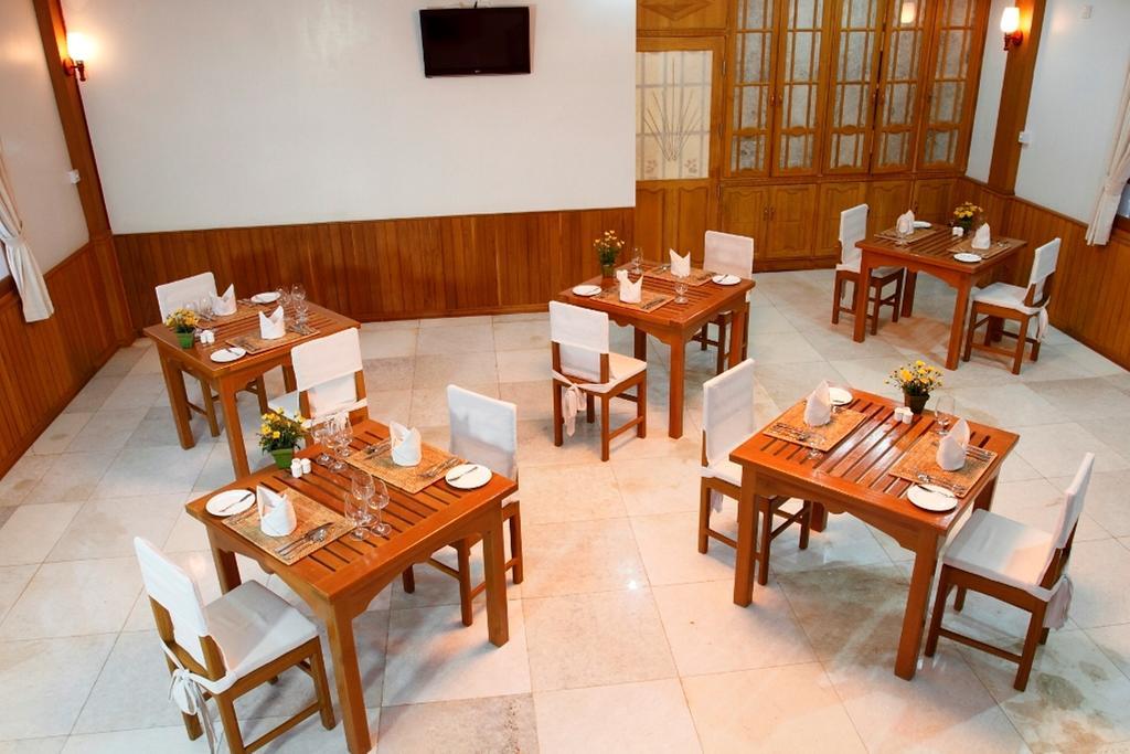 ניאונגשווה Inle Lotus Hotel מראה חיצוני תמונה