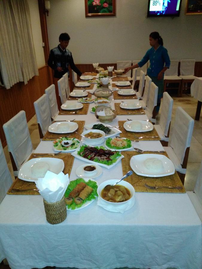 ניאונגשווה Inle Lotus Hotel מראה חיצוני תמונה
