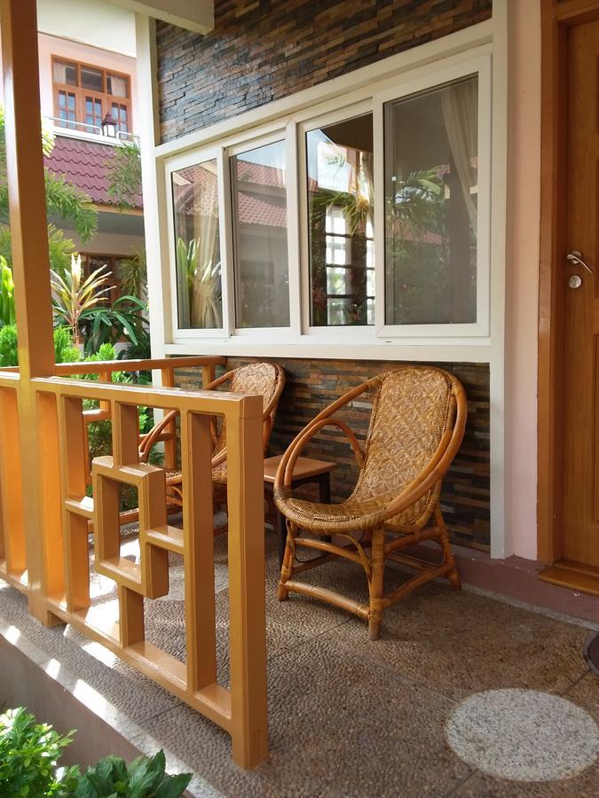ניאונגשווה Inle Lotus Hotel מראה חיצוני תמונה