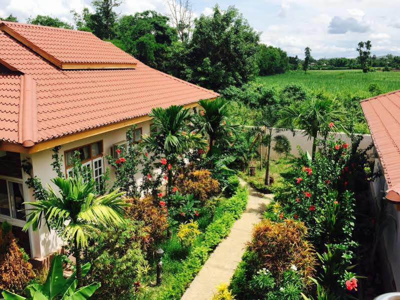 ניאונגשווה Inle Lotus Hotel מראה חיצוני תמונה